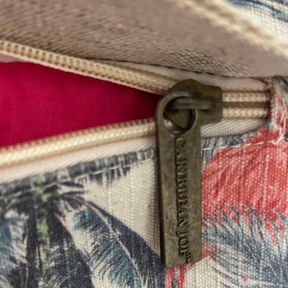 Caribbean Joe Flamingo Palm Print Crossbody Canvas Tropical Travel Bag - Picture 11 of 15